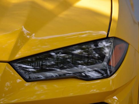 Used 2021 Lamborghini Urus Sport Utility 4D image 30