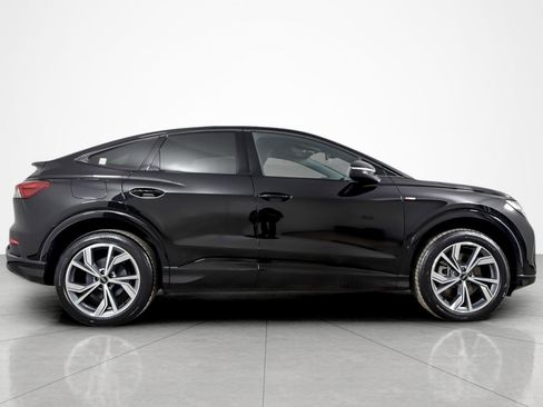 Certified 2024 Audi Q4 e-tron Premium image 6