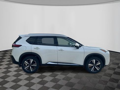 Used 2023 Nissan Rogue SL AWD/4WD image 6