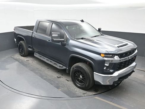 Used 2020 Chevrolet Silverado 2500 LT w/ All Star Edition image 24