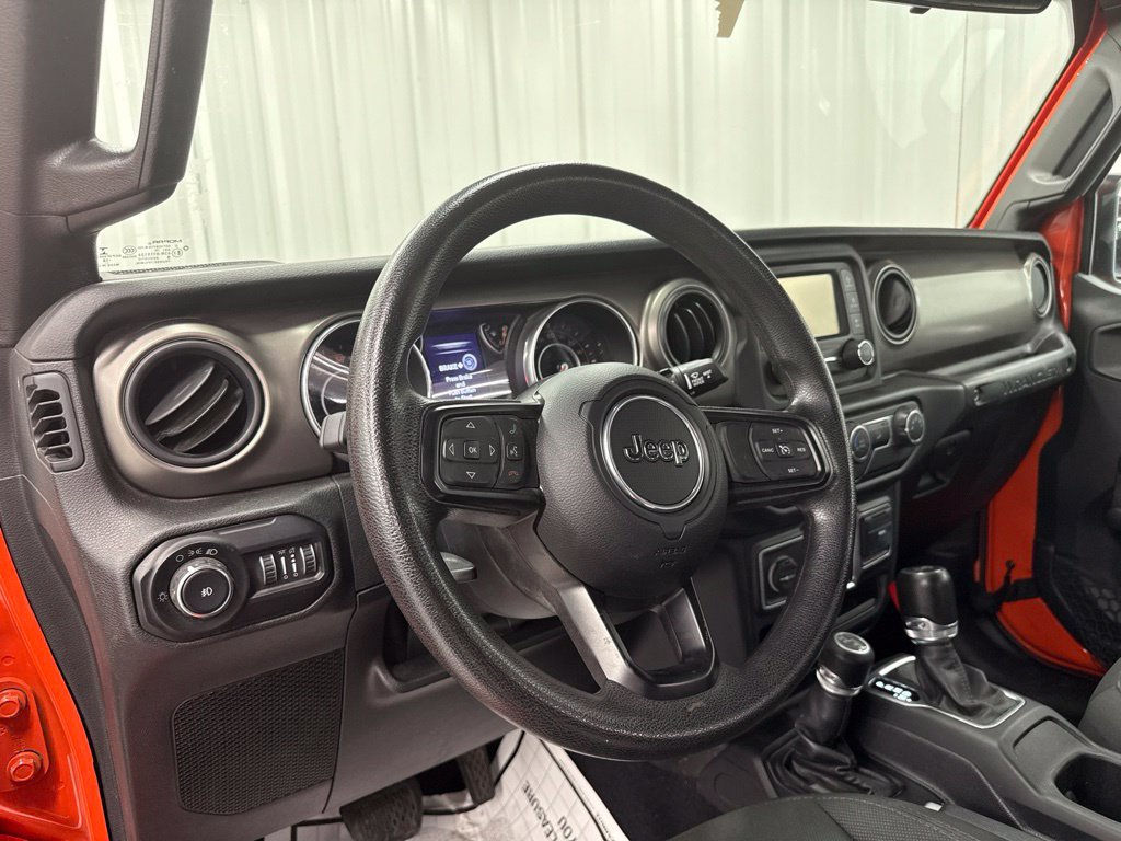 Used 2018 Jeep Wrangler Unlimited Sport AWD/4WD image 17