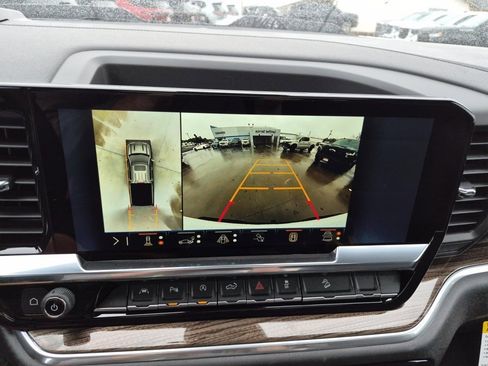 New 2026 Chevrolet Silverado 1500 LT Trail Boss w/ LT Trail Boss Premium Package AWD/4WD image 17