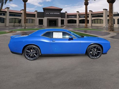 Used 2019 Dodge Challenger SXT w/ Blacktop Package RWD image 9