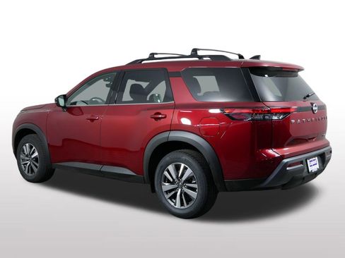 New 2026 Nissan Pathfinder SL AWD/4WD image 8