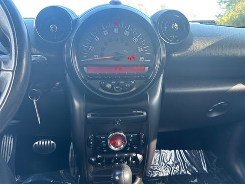 Used 2016 MINI Cooper Countryman S w/ Premium Package image 16