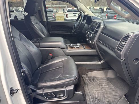 Used 2021 Ford Expedition Max Platinum image 15