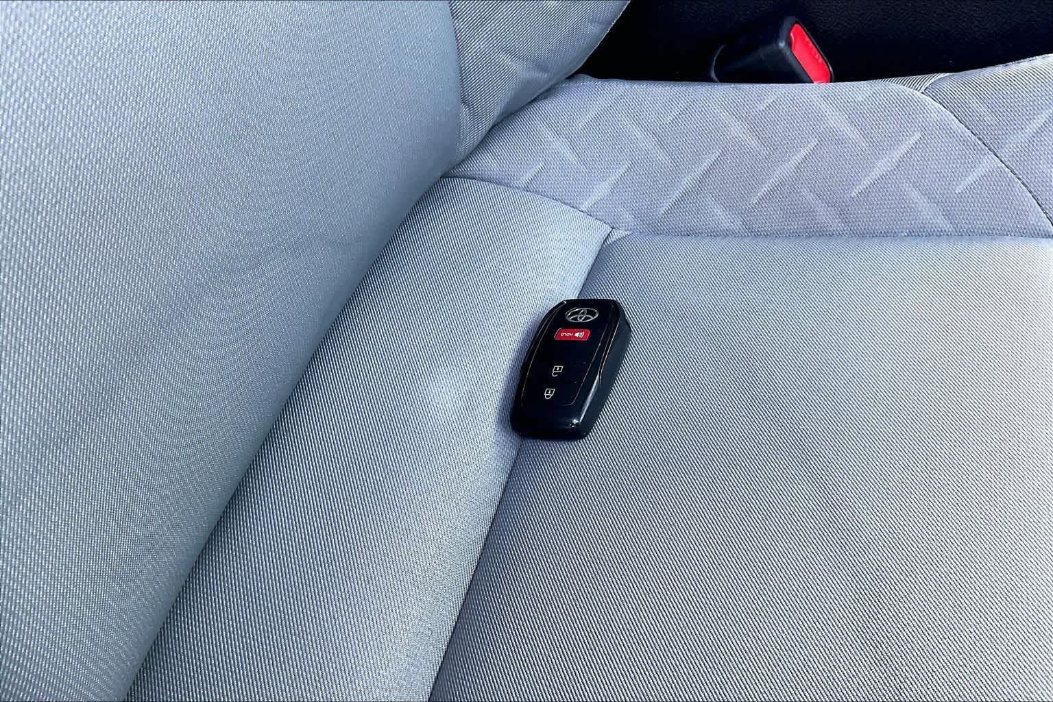 Used 2024 Toyota Tacoma SR5 RWD image 13