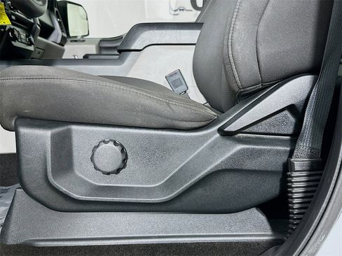 Used 2018 Ford F150 XL w/ Equipment Group 101A Mid image 22