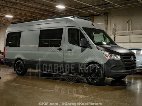 Used 2020 Mercedes-Benz Sprinter 2500 image 11