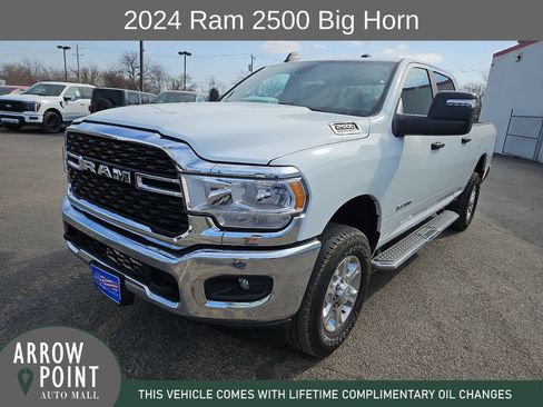 Used 2024 RAM 2500 Big Horn AWD/4WD image 4