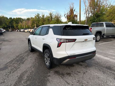 Used 2026 Chevrolet Equinox LT FWD image 3