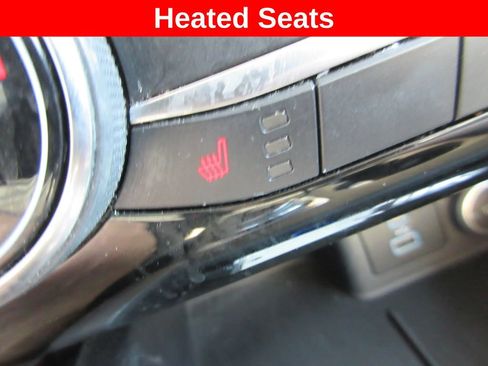 Used 2021 Ford Escape SE w/ SE Sport Appearance Package FWD image 16