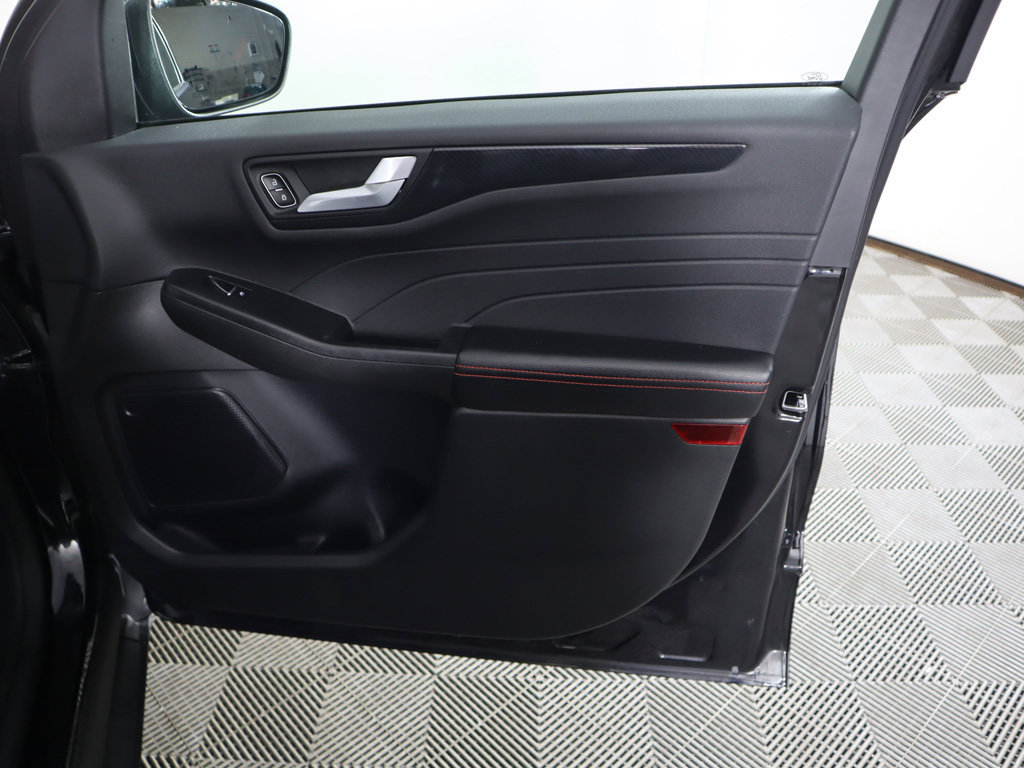 Used 2023 Ford Escape ST-Line w/ Tech Pack #1 FWD image 24