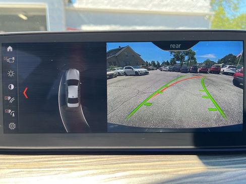Used 2018 BMW 530e xDrive AWD/4WD image 18