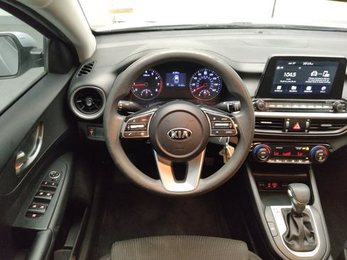 Used 2019 Kia Forte LXS FWD image 22