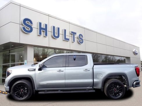 Used 2024 GMC Sierra 1500 Elevation w/ LPO, Elevation Black Package image 2