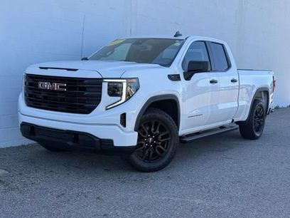 Used 2023 GMC Sierra 1500 Pro w/ Graphite Edition