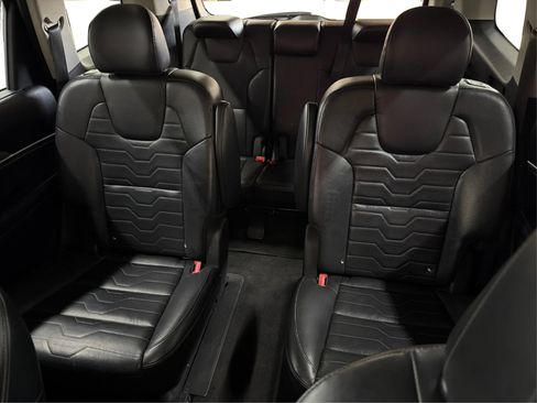 Used 2020 Kia Telluride SX w/ SX Prestige Package AWD/4WD image 32