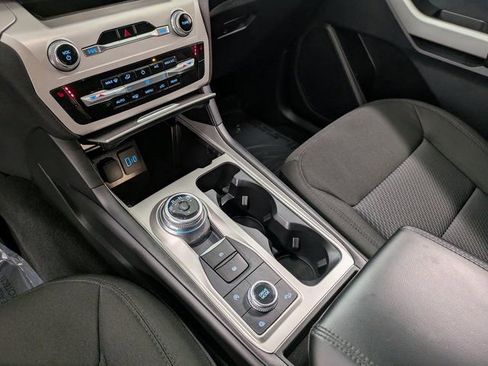 Certified 2023 Ford Explorer XLT image 14