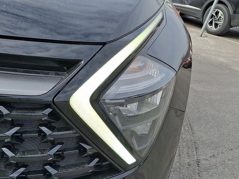 Used 2023 Kia Sportage X-Line w/ X-Line Premium Package image 9