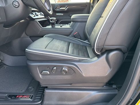 New 2026 GMC Sierra 1500 AT4X image 21