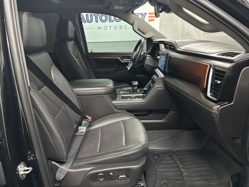 Used 2024 GMC Sierra 1500 Denali w/ Denali Carbonpro Edition image 22