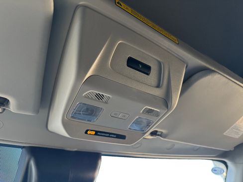 New 2026 Ford Transit 250 148 Medium Roof Extended AWD image 18