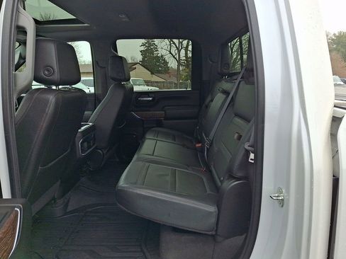 Used 2021 GMC Sierra 2500 Denali w/ Denali Ultimate Package image 10