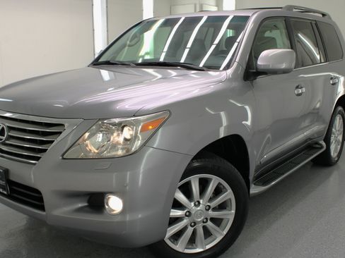 Used 2009 Lexus LX 570 4WD image 13