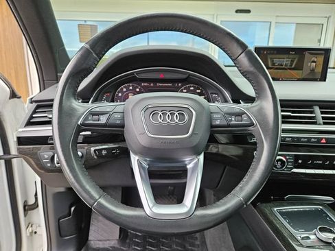 Used 2018 Audi Q7 3.0T Prestige w/ Prestige Package AWD/4WD image 23
