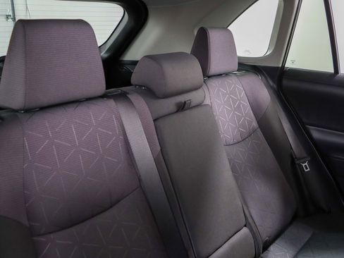 Used 2024 Toyota RAV4 XLE FWD image 27