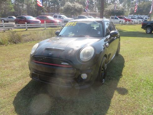 Used 2016 MINI Cooper S image 2