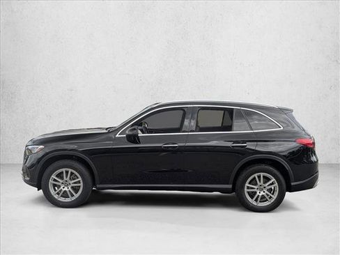 Used 2023 Mercedes-Benz GLC 300 4MATIC image 8