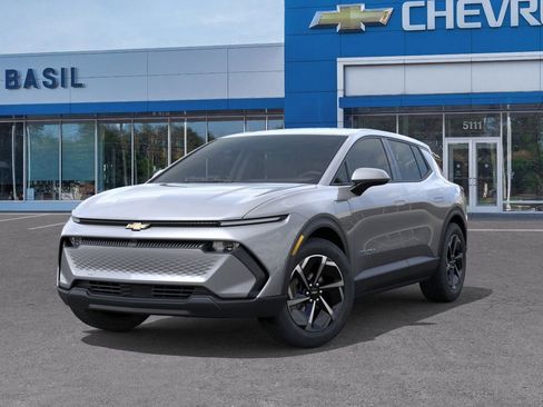 New 2026 Chevrolet Equinox EV LT FWD image 6