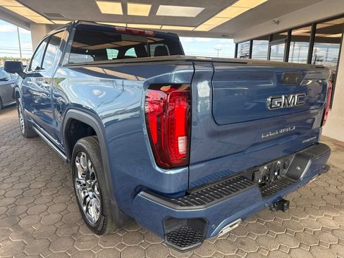 Used 2025 GMC Sierra 1500 Denali Ultimate AWD/4WD image 8