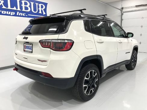 Used 2020 Jeep Compass Trailhawk AWD/4WD image 39