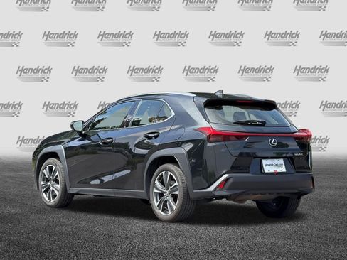 Used 2021 Lexus UX 200 w/ Accessory Package (Z1) FWD image 7