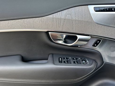 Certified 2025 Volvo XC90 B6 Ultra w/ Protection Package Premier image 15
