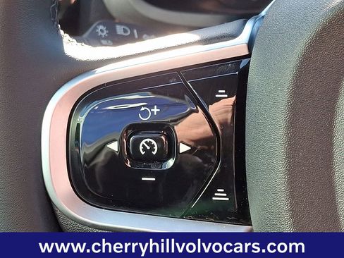Certified 2025 Volvo V60 B5 Cross Country Plus image 26