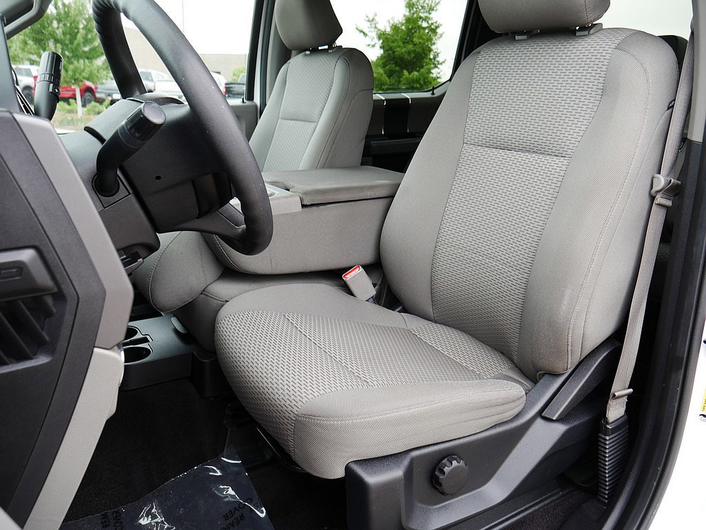 Used 2016 Ford F150 XLT AWD/4WD image 14