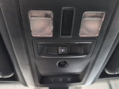 Used 2022 RAM 1500 Classic Warlock image 22