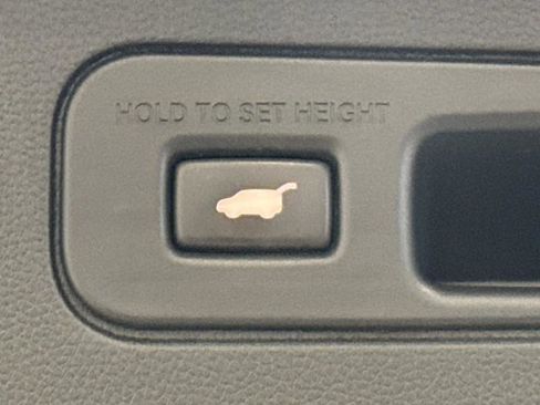 Used 2024 Honda Pilot Touring image 46