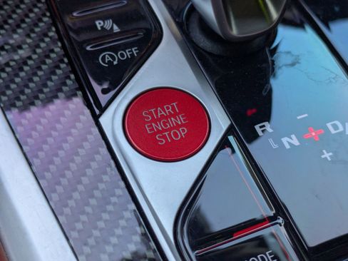 Used 2025 BMW X5 M Competition w/ Executive Package image 33