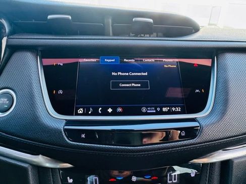 Used 2022 Cadillac XT6 Luxury AWD/4WD image 19