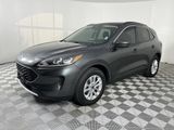 Used 2020 Ford Escape SE image 3