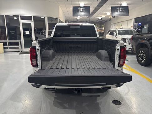 Used 2026 GMC Sierra 1500 Elevation image 38