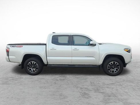 Certified 2023 Toyota Tacoma TRD Sport AWD/4WD image 4