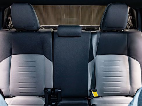 Used 2025 Toyota Tacoma TRD Off-Road image 25