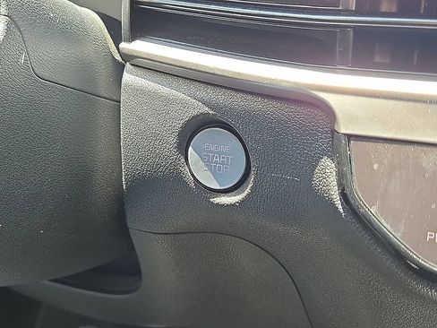 Used 2025 Kia Sorento S w/ Panoramic Sunroof Package FWD image 31