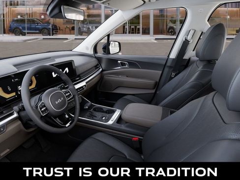 New 2026 Kia Carnival image 17